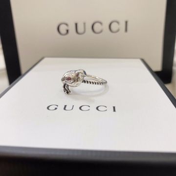 Unique Design Gucci Marmont Sterling Silver Aged Finish Striped Band Deign 3D Engraving Chick Motify Ring Unisex
