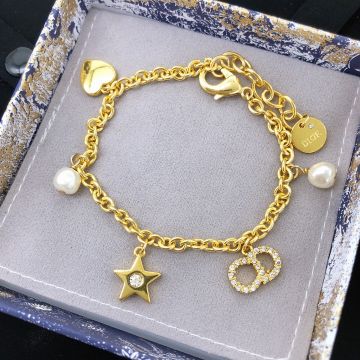 Replica Dior Vintage Gold CD Letters Star Pearl Detail Pendant Ladies Chain Bracelet New Style Fashion Jewelry